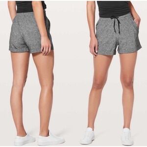 Lululemon Women's Spring Break Away Shorts Size 4 Gray Drawstring Waist